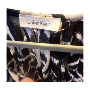 Calvin Klein Abstract blouse